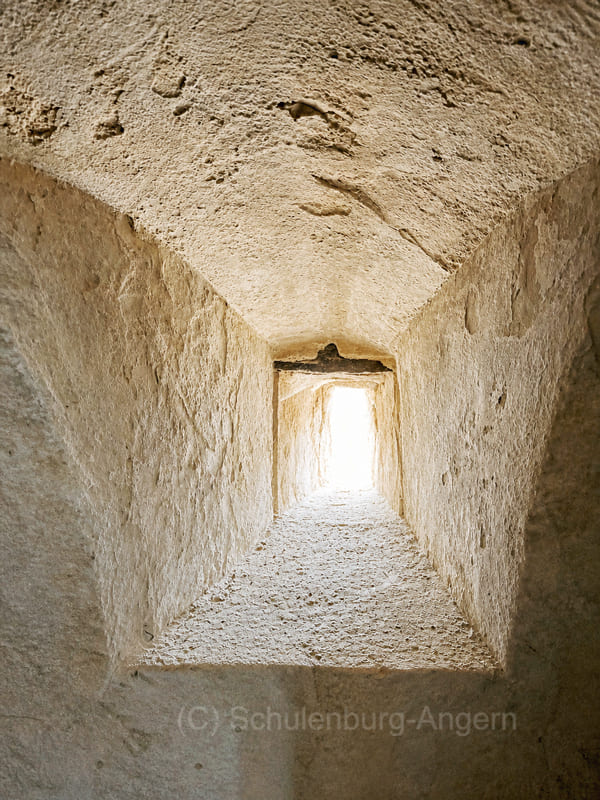 bergfried-angern-lichtschacht