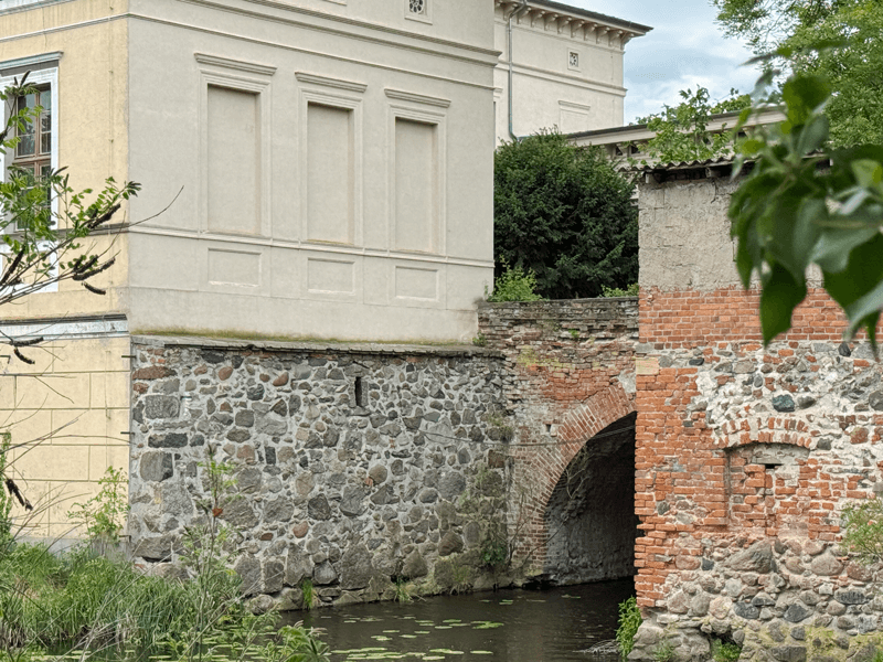 burg-angern-turminsel