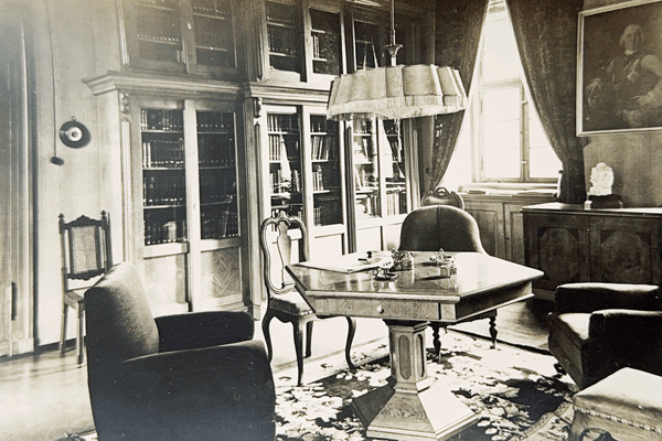 Bibliothek Angern 1920